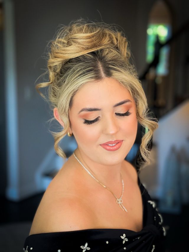 Previews by Updo's Studio
